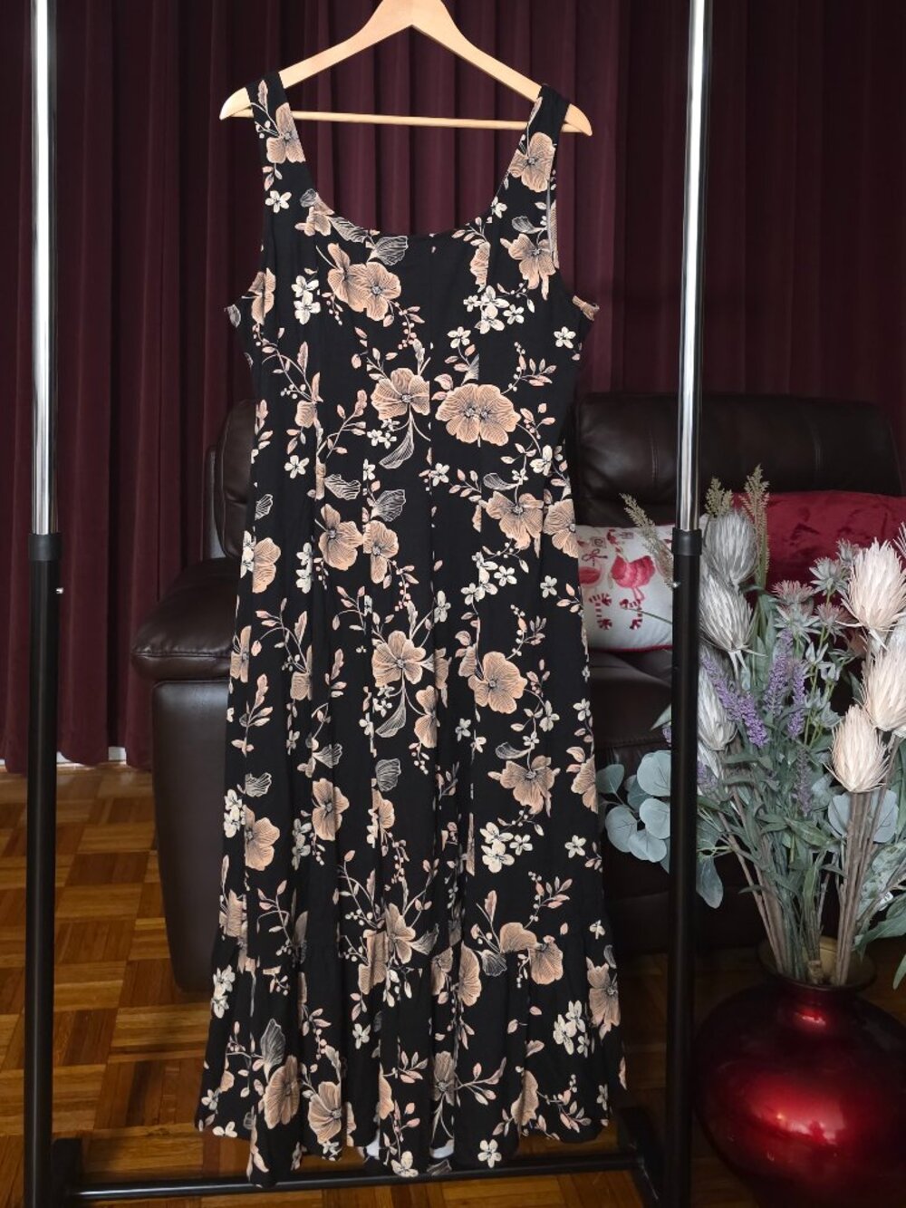 WIDE STRAP SLEEVELESS SEAMED FIT & FLARE MIDI A-LINE DRESS!